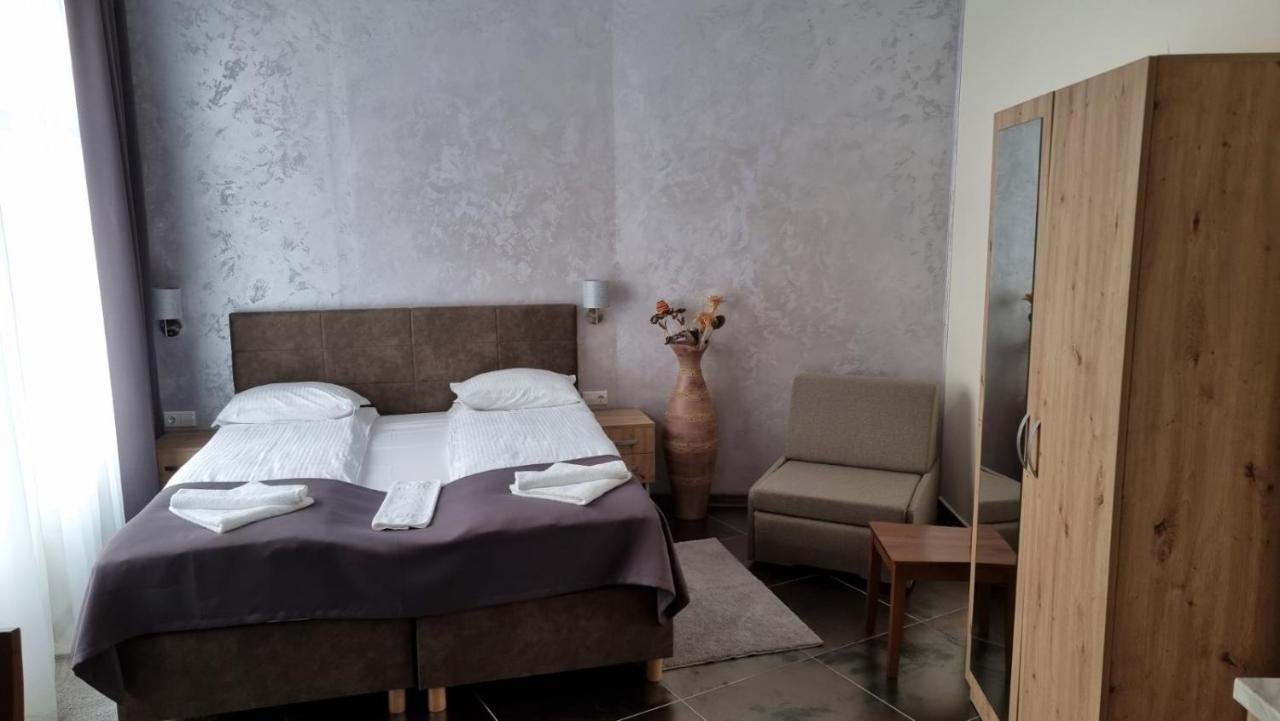 бутикови студиа брита Apartament